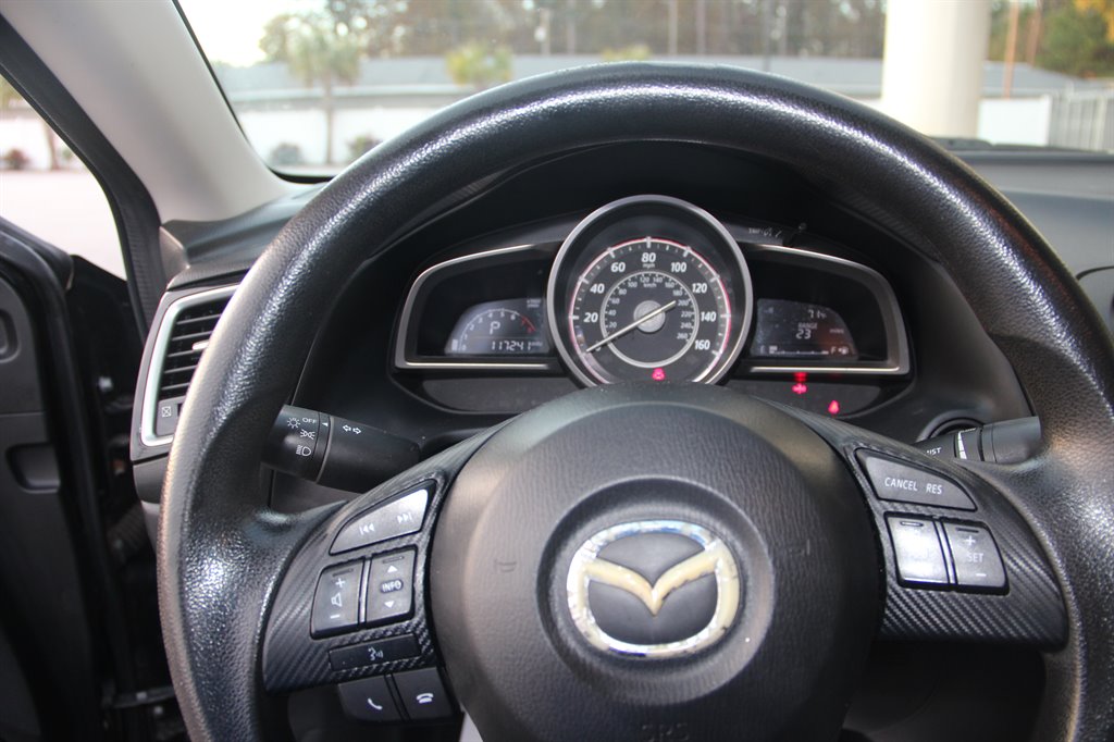 2015 Mazda MAZDA3 i Sport photo 16