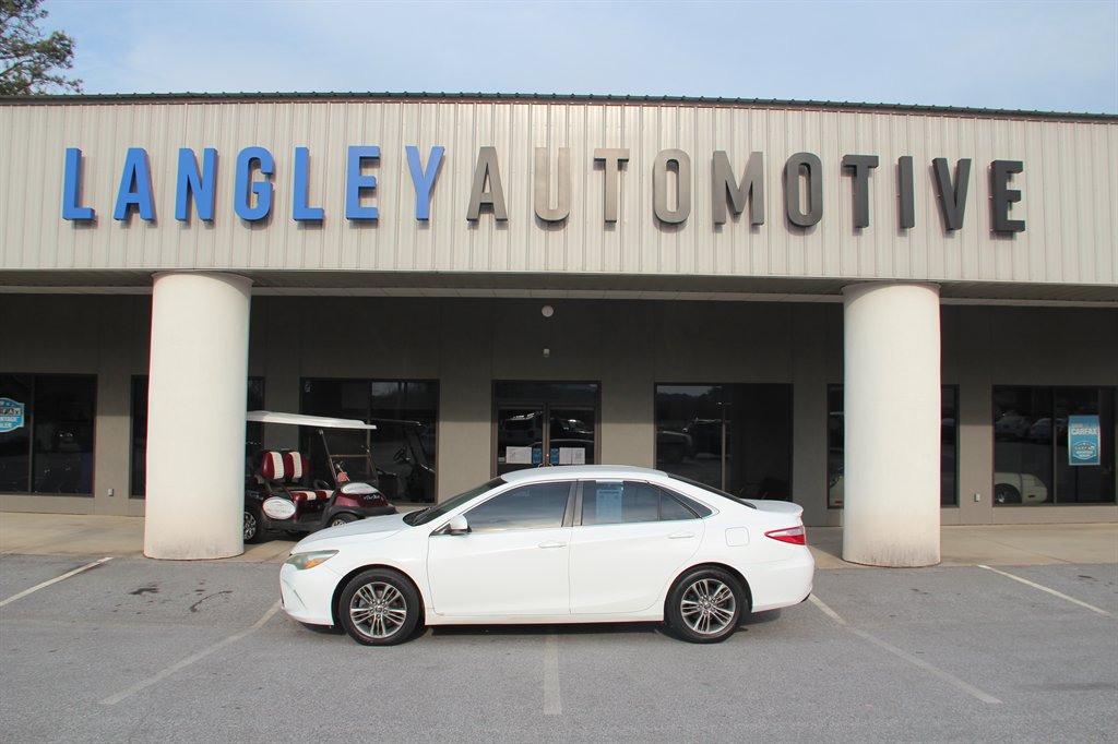 2015 Toyota Camry SE