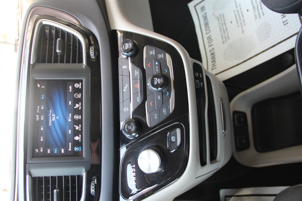 2019 Chrysler Pacifica Touring Plus - Photo 16