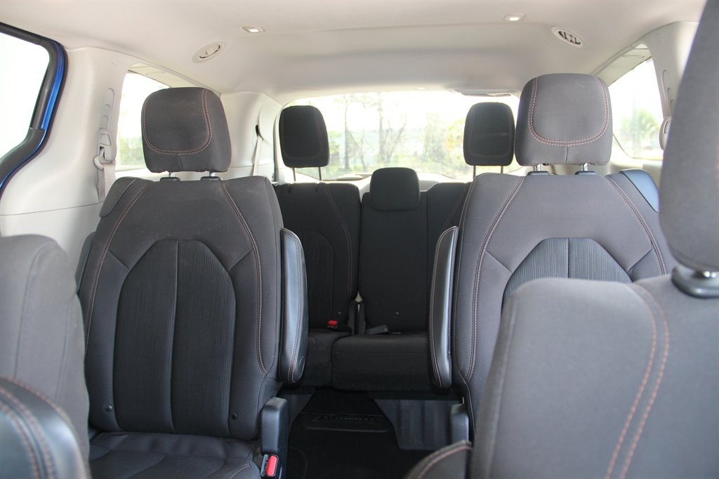 2019 Chrysler Pacifica Touring Plus - Photo 13