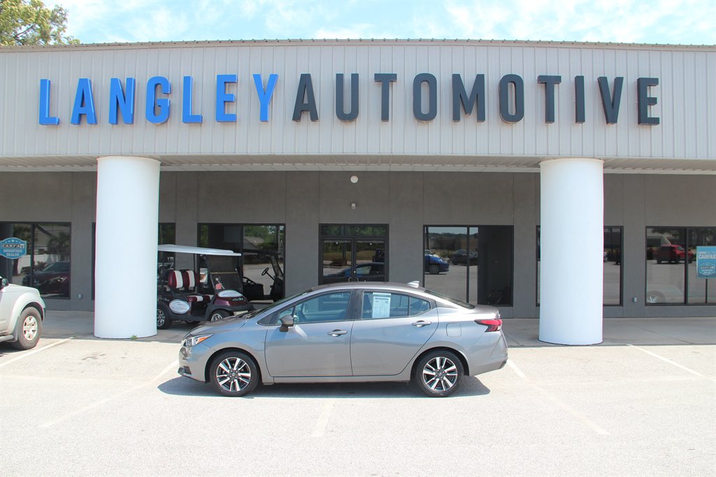 2021 Nissan Versa Sedan SV