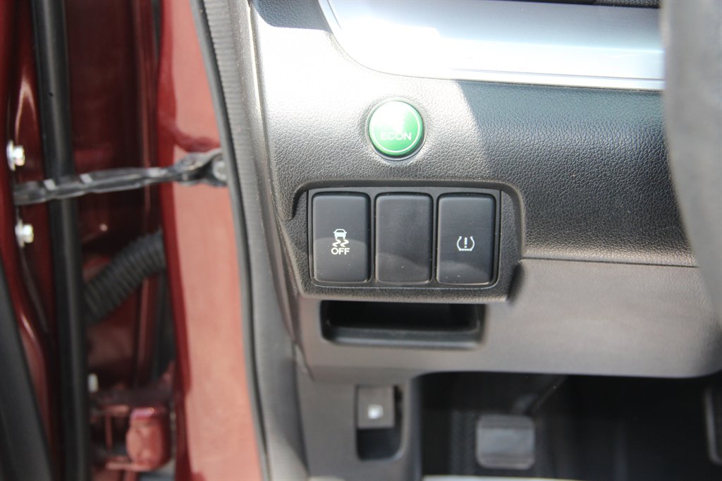 2015 Honda CR-V LX - Photo 14
