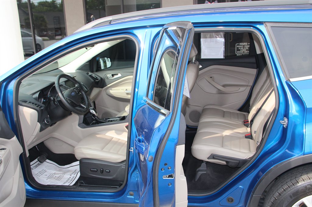 2019 Ford Escape SEL - Photo 12