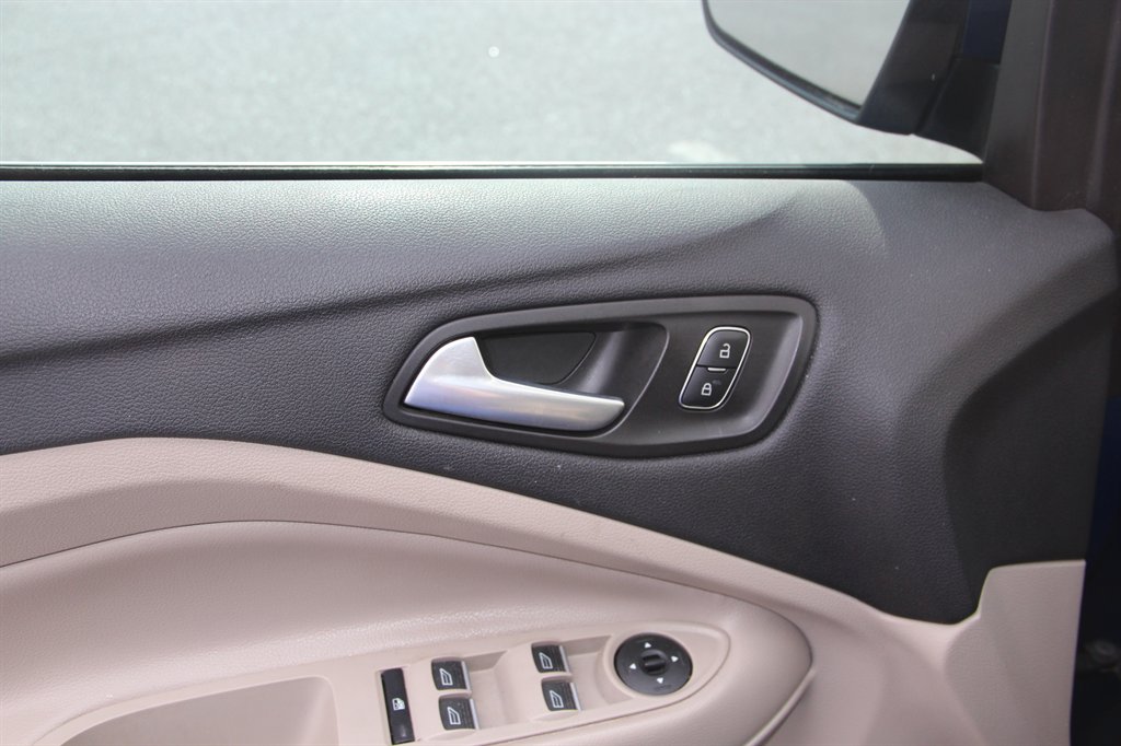 2019 Ford Escape SEL - Photo 13