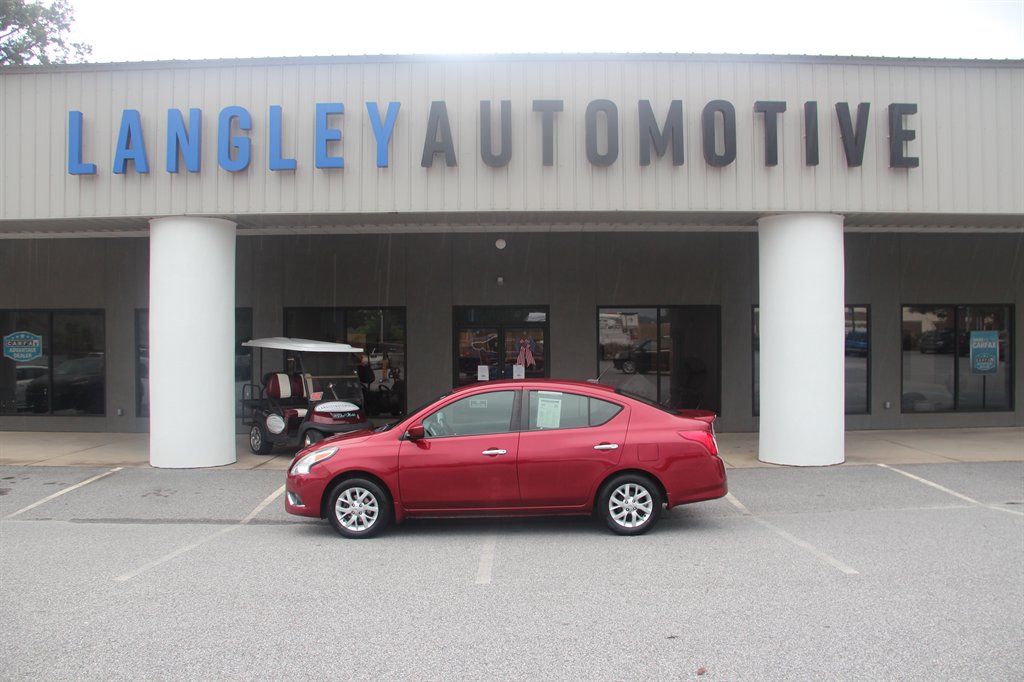 2018 Nissan Versa 1.6 SV CVT's photo