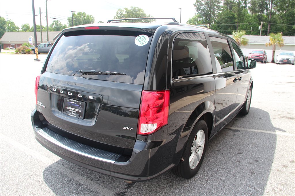 2020 Dodge Grand Caravan SXT - Photo 8
