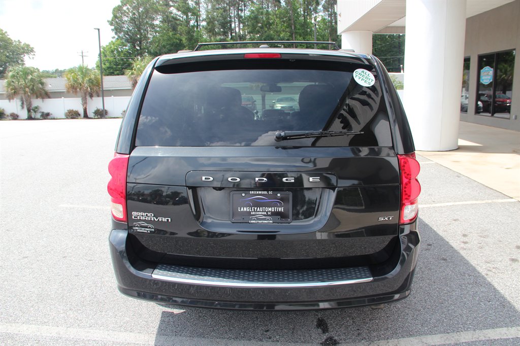 2020 Dodge Grand Caravan SXT - Photo 7
