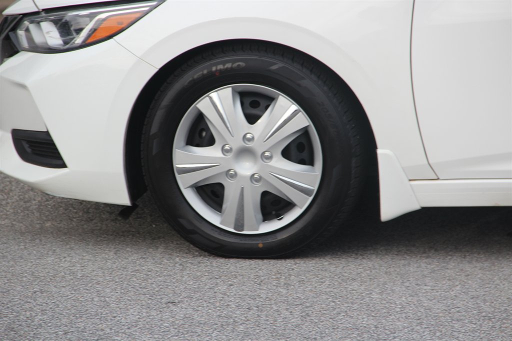 Nissan Sentra photo 18