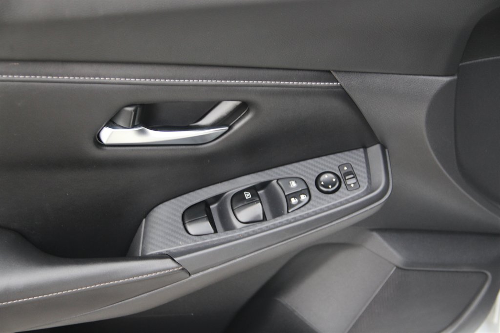 Nissan Sentra photo 13