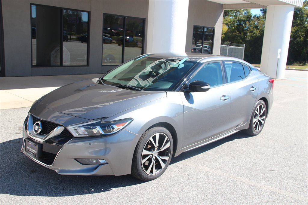 Nissan Maxima photo 5