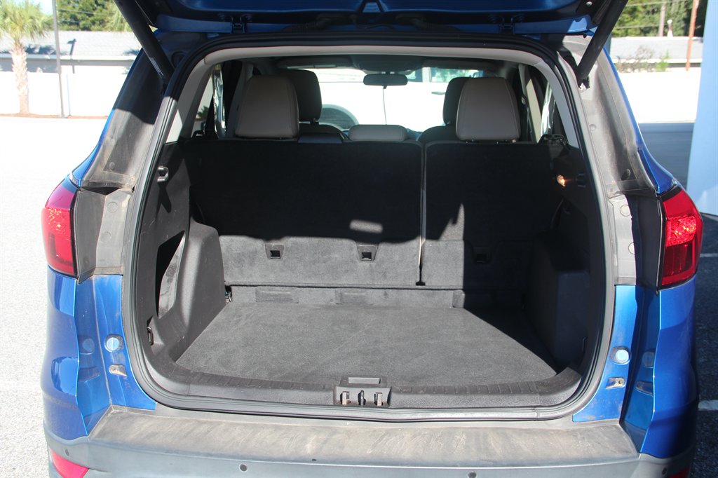 Ford Escape photo 12