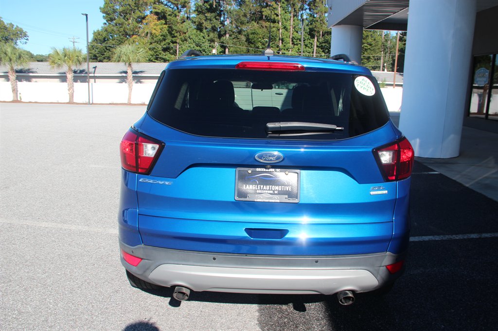 Ford Escape photo 7