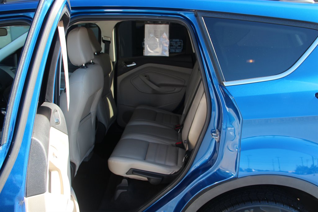 Ford Escape photo 10